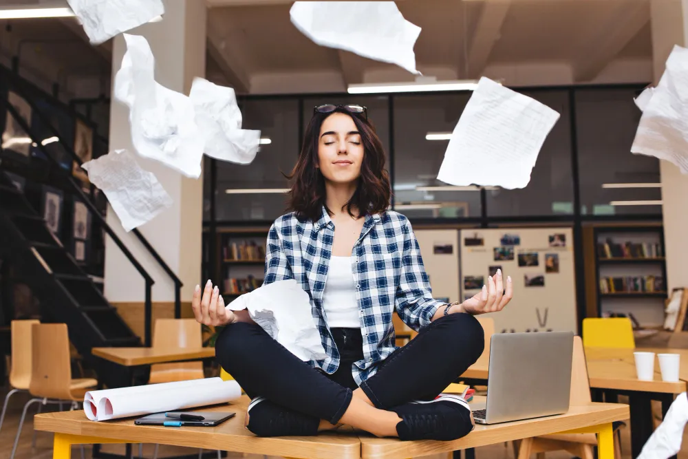 Stressbewältigungstechniken für mehr Gelassenheit im Arbeitsalltag